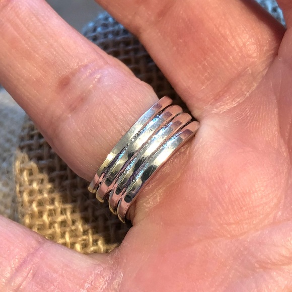 .925 sterling silver Bow Ring - Picture 7 of 8